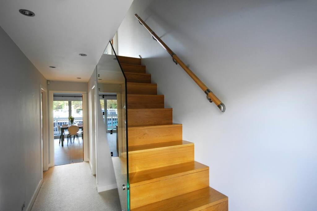 The Oars - Riverfront Property Henley-on-Thames Exteriör bild